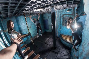 Pass without touching the floor | Terminal