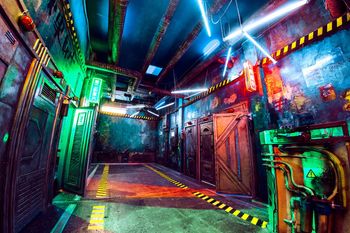 Game of light in hall | Terminal